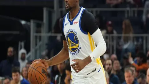 足球名宿刘建业加盟铜梁龙队，担任主教练，挥师再战赛场！